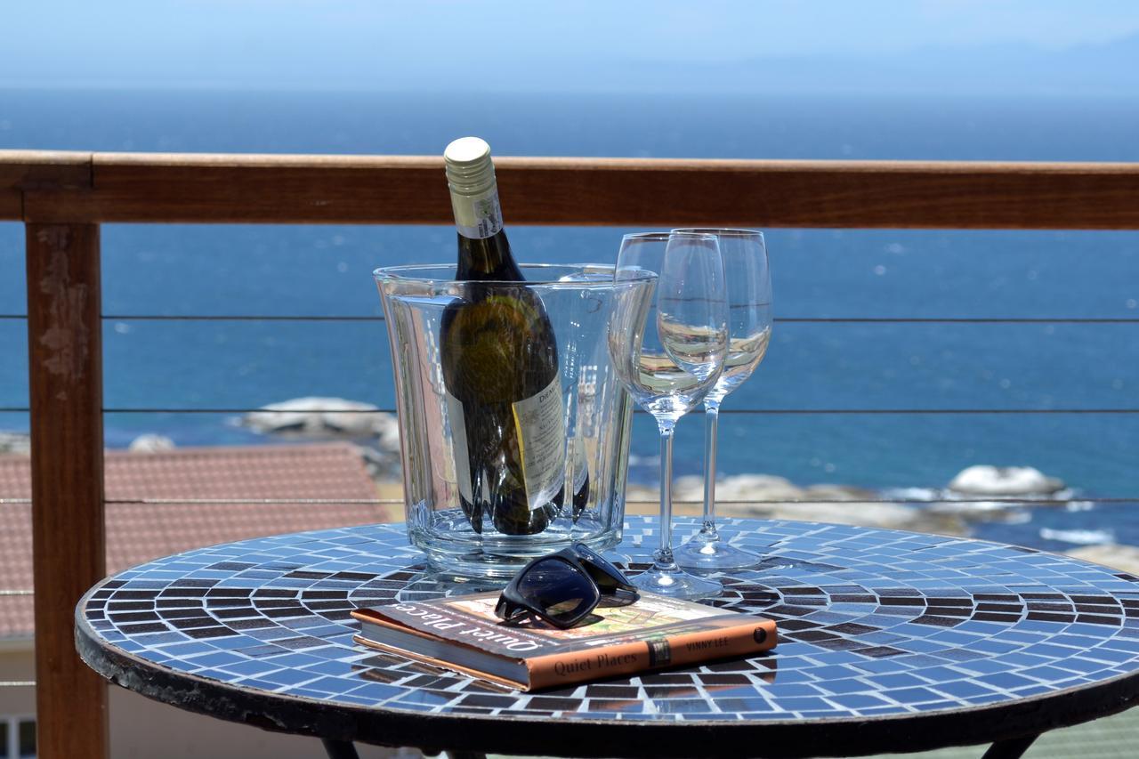 Oceans Drift (Adults Only) Hotel Cape Town Exterior photo